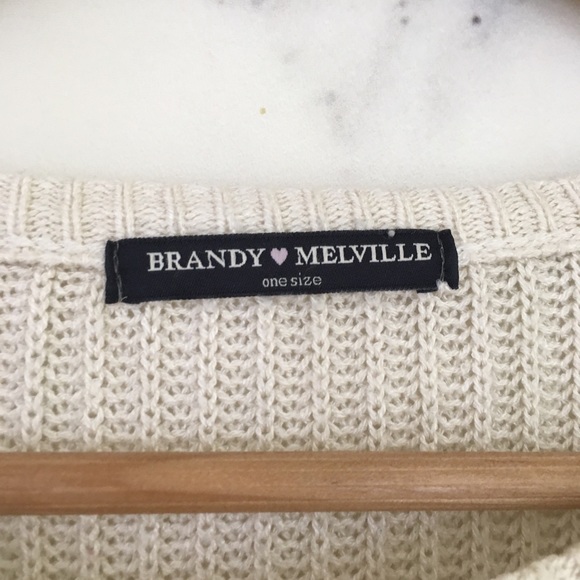 Brandy Melville Ollie Sweater in Ivory - Picture 6 of 8